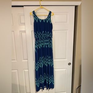 Pixley / Stitch Fix Blue Chevron Print Maxi Dress